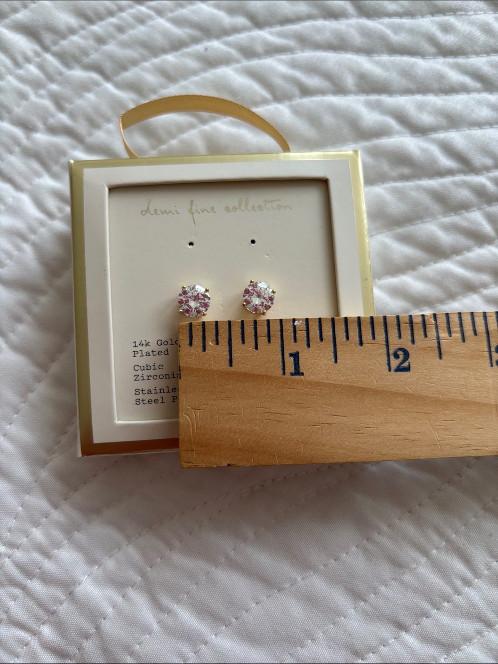 NWT Cubic Zirconia Stud Earrings 14k Gold Plated Stainless Steel Nickel Free - Picture 5 of 5